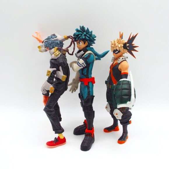 My Hero Academia Anime Lot of 3 Figures and Paperback Book - Picture 3 of 8